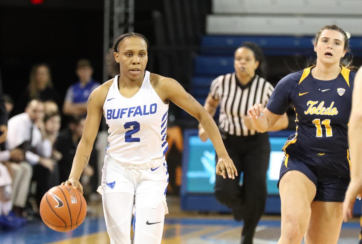 Six Local Basketball Teams Tip Off Saturday College