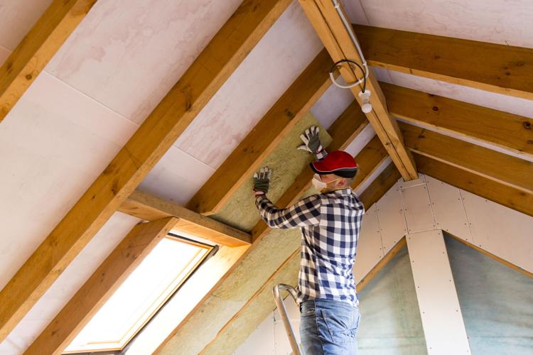 EE-Worker-GettyImages-873936662.jpg