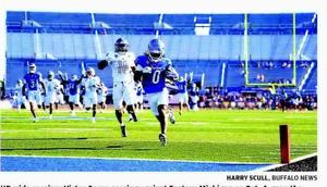 UB strikes quickly at Bowling Green
