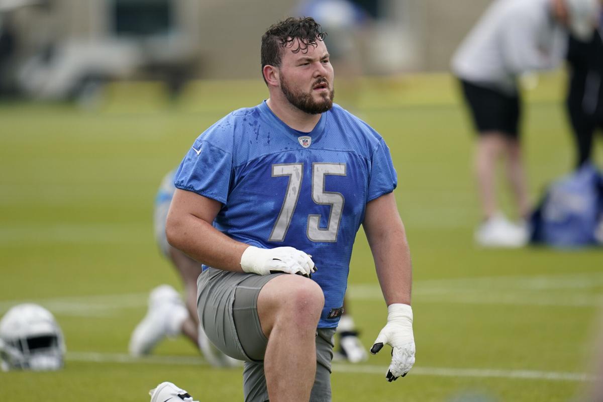 Buffalo Bills sign offensive lineman Kevin Jarvis to one-year contract