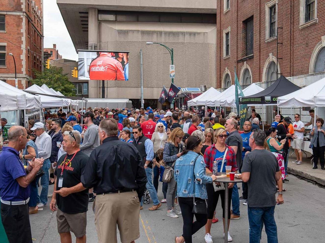 31 Club Finnerty S Please The People At Meatball Street Brawl Iv Dining Buffalonews Com 31 Club Finnerty S Please The People At Meatball Street Brawl Iv Dining Buffalonews Com