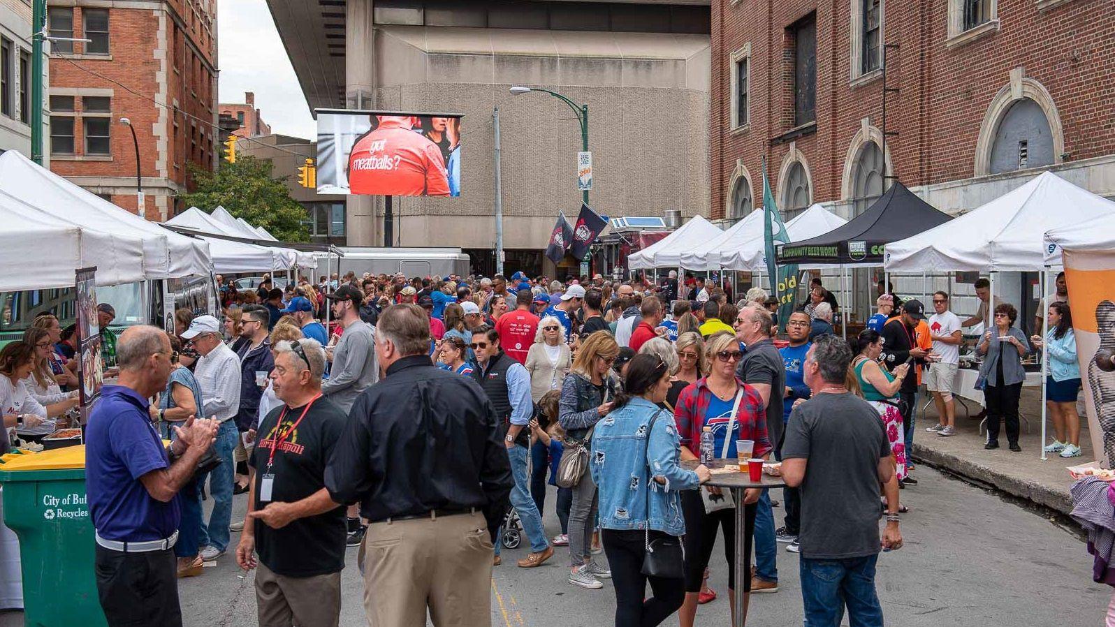 31 Club Finnerty S Please The People At Meatball Street Brawl Iv Dining Buffalonews Com 31 Club Finnerty S Please The People At Meatball Street Brawl Iv Dining Buffalonews Com