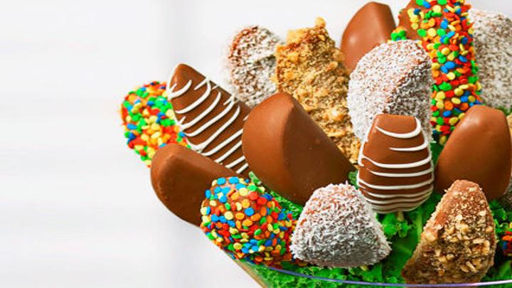 7 Buffalo Themed And Made Food Gifts Buffalo Magazine Buffalonews Com We feature america's most legendary and iconic foods and gifts that you can order directly to your door. 7 buffalo themed and made food gifts