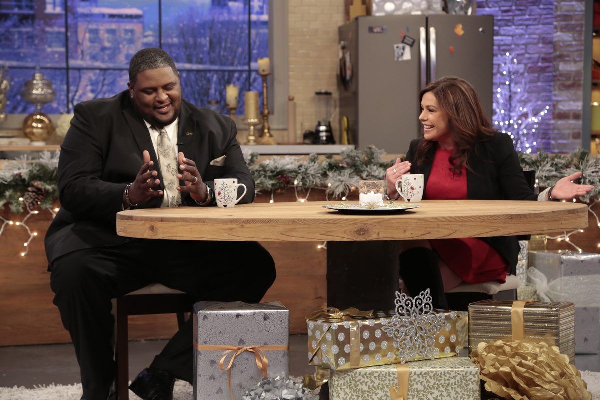 Hero Buffalo bus driver appears Monday on Rachael Ray show