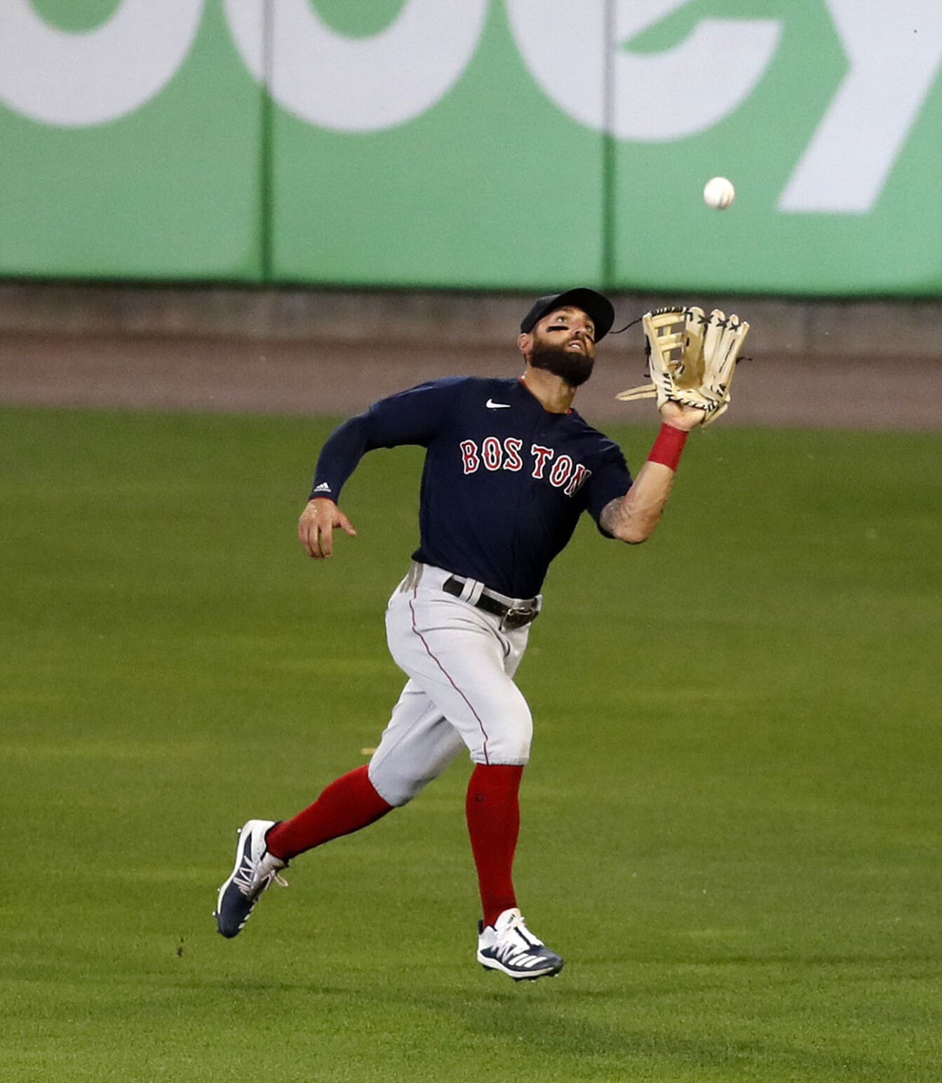 kevin pillar red sox jersey