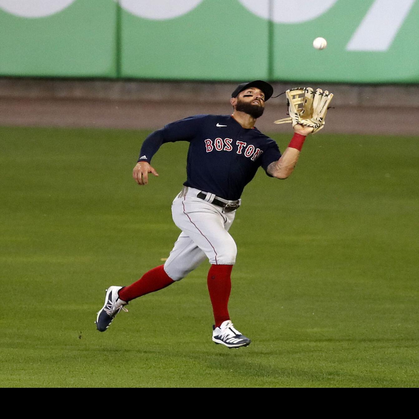 Column Buffalo Memories Are Rekindled For Red Sox Veteran Kevin Pillar Baseball Buffalonews Com