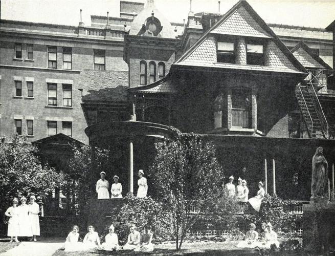 New York-Presbyterian Hospital's Chapel Garden Opening - SCAPE