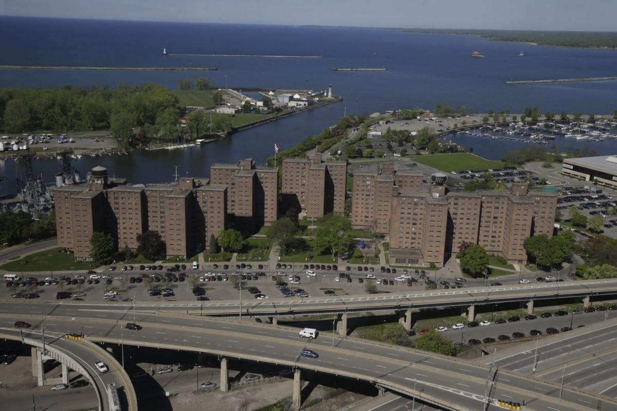 Marine Drive Apartments In Trouble On The Waterfront Local News Buffalonews Com