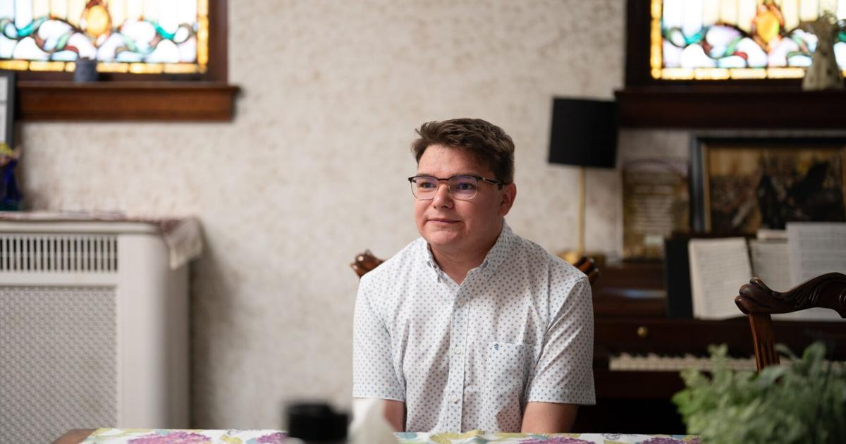 At an end-of-life care home, a young cancer survivor finds his calling