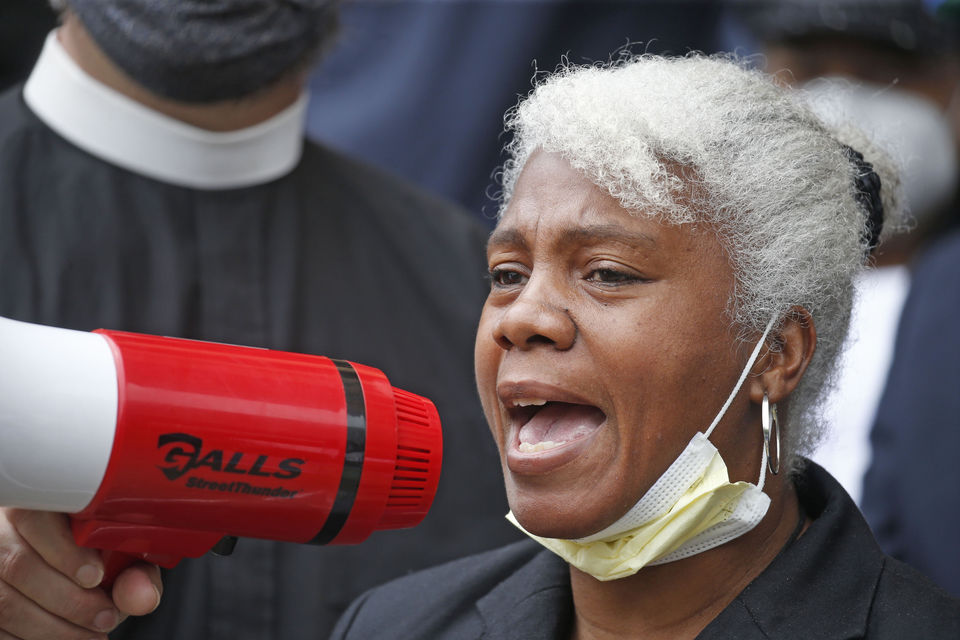 Rally protest niagara square-KIRKHAM-2020-cariol horne