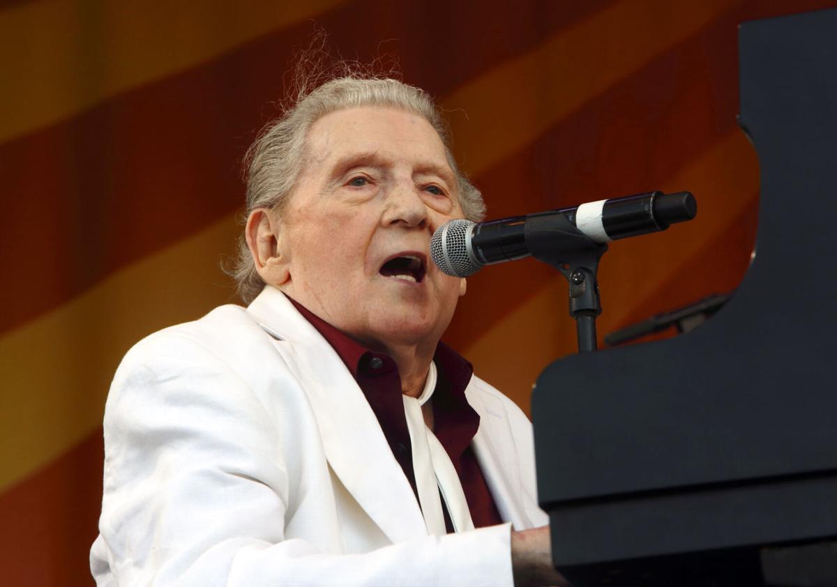 Celebrity Birthdays Sept 29 National News Buffalonews Com Here are a few notable (and noble) people who were born in september. celebrity birthdays sept 29