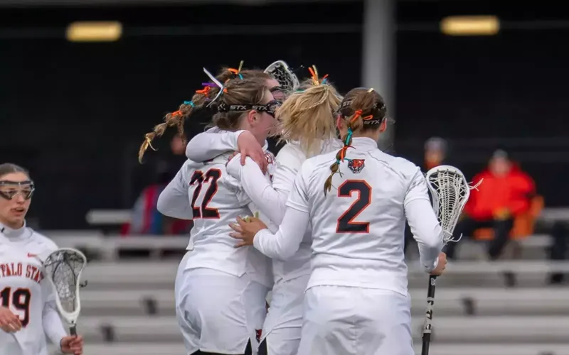SUNYAC CHAMPIONSHIP FIRST ROUND PREVIEW - #6 BUFFALO STATE BENGALS VS. #3 NEW PALTZ HAWKS