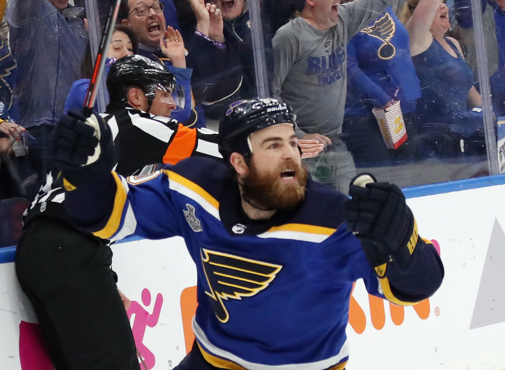 Ryan O'Reilly handed an 'A' on his St. Louis Blues sweater