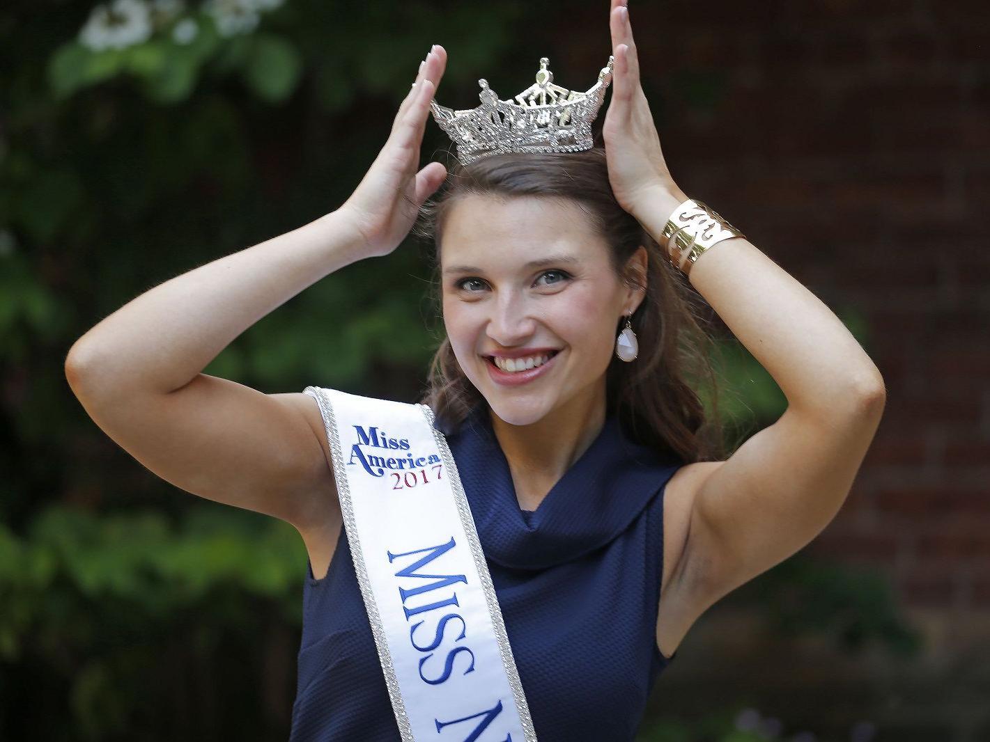 Ub Law Student Gabrielle Walter Carries Big Dreams To Miss America Entertainment Buffalonews Com