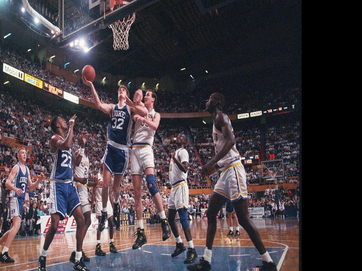 Laettner Takes On The Haters With A Smile In Espn Film Buffalo Sports Buffalonews Com