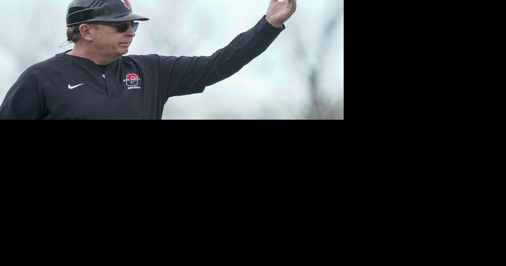 Clarence softball's Todd Banaszak retires after three decades, 465 wins and two state titles