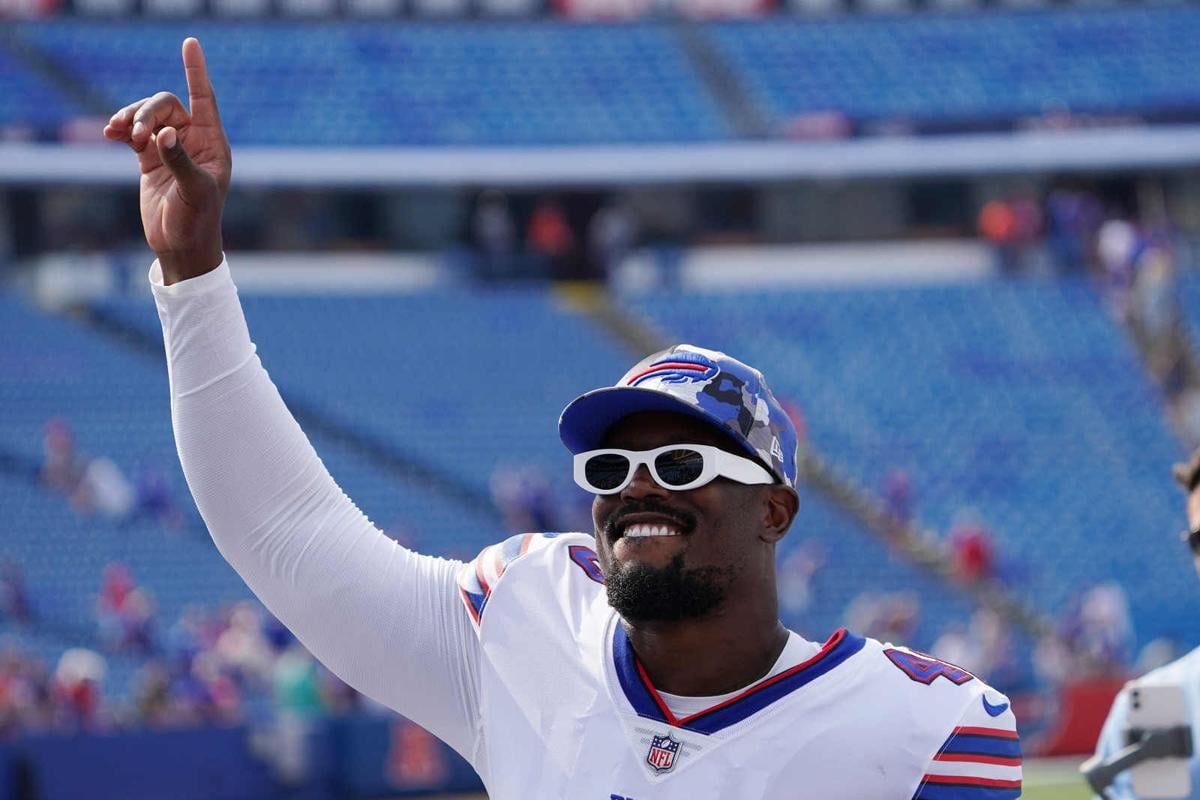 Bills land star pass rusher Von Miller