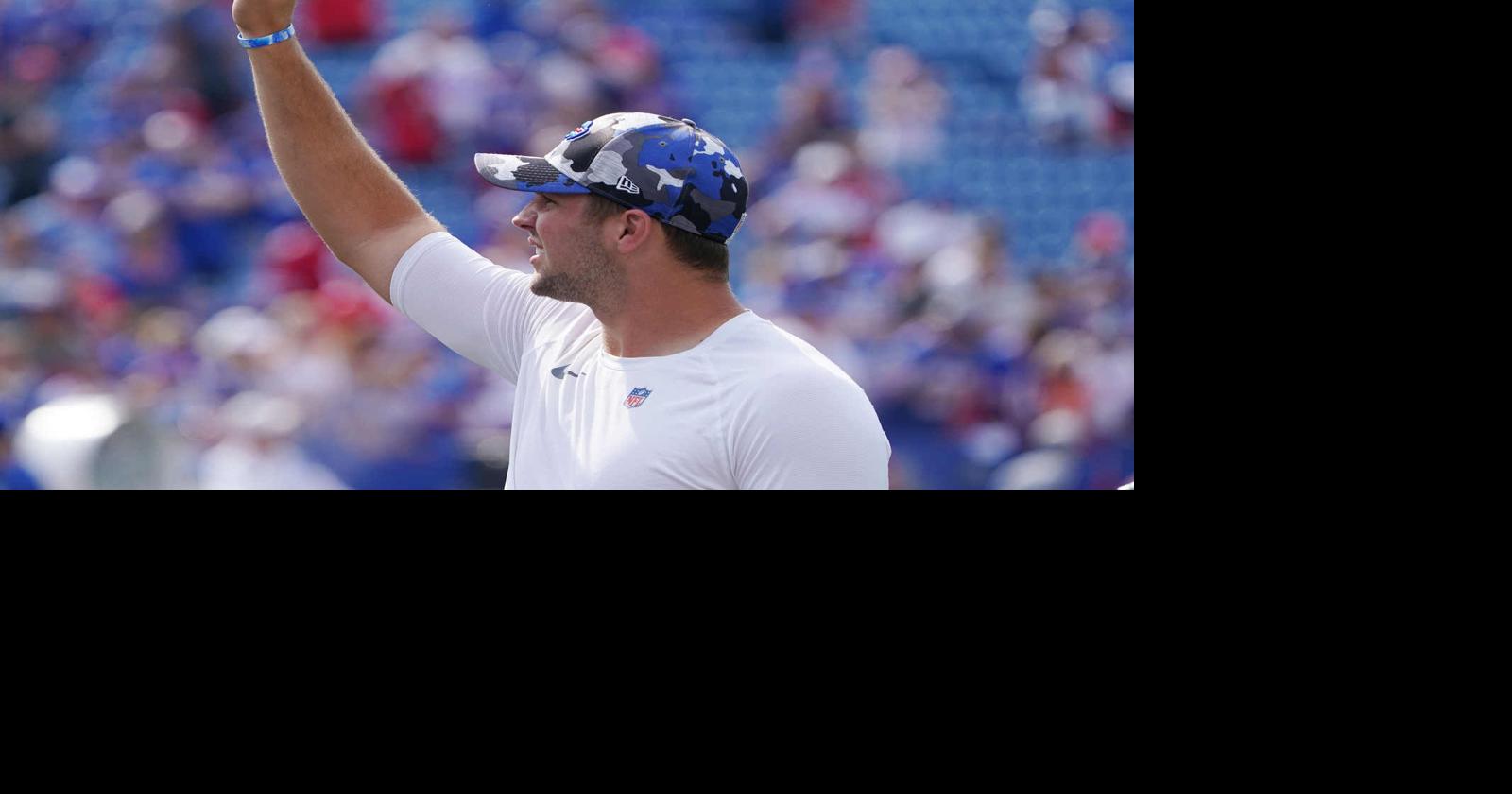 Fan gets Josh Allen 'draft version' of Bills logo shaved into his head