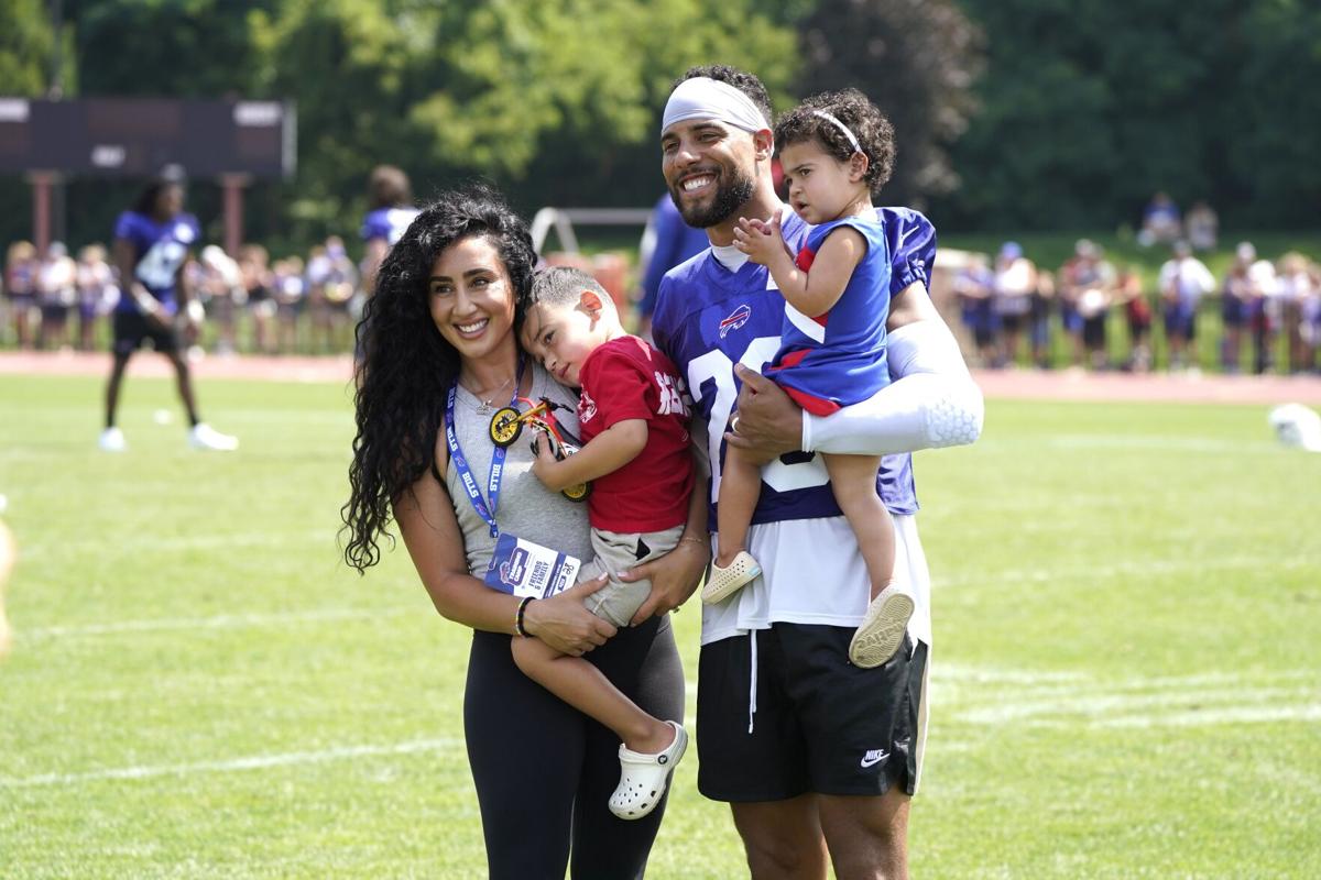 Micah Hyde's wife pens emotional thank you to Bills Mafia on Instagram