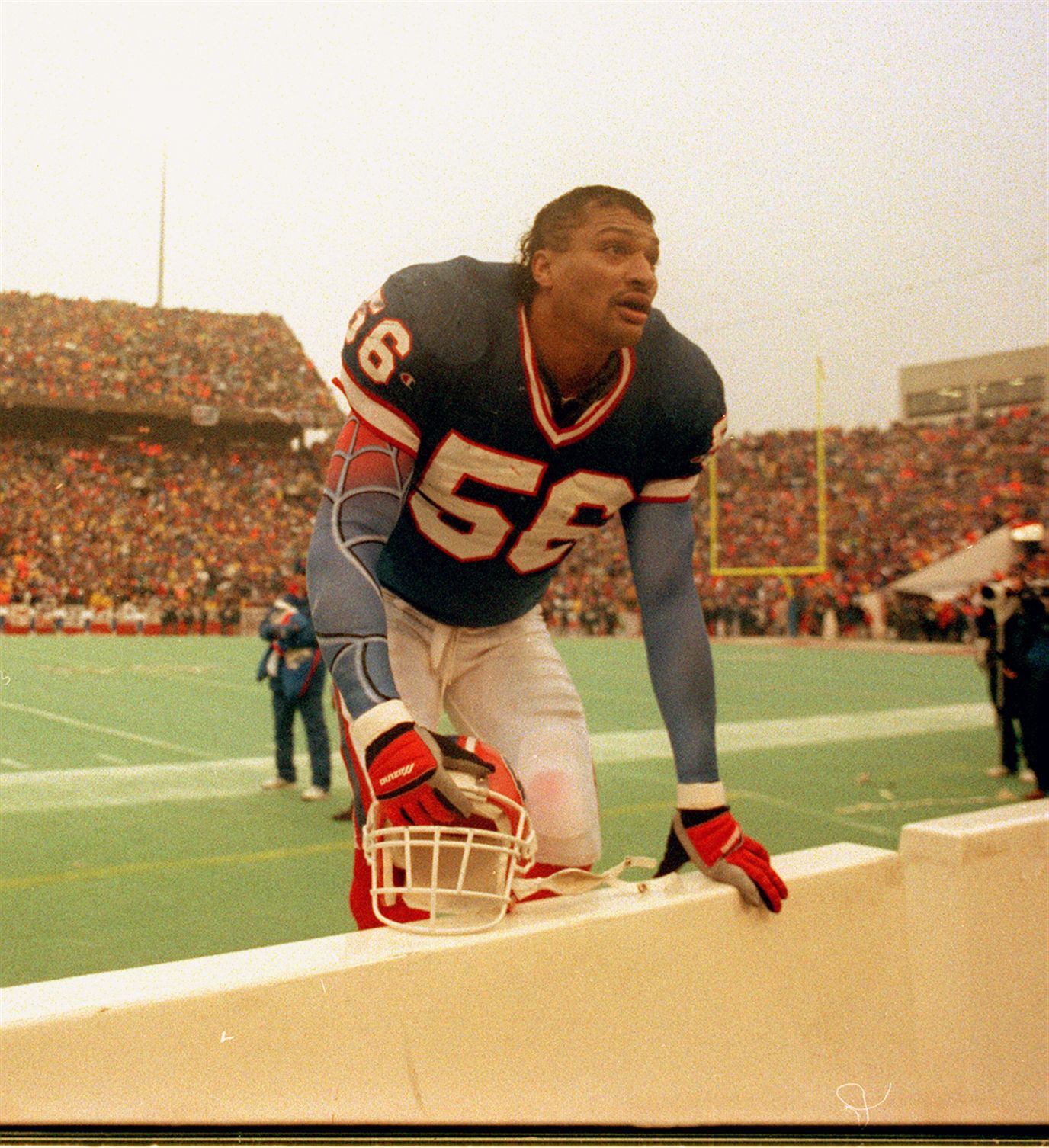 Bills great Darryl Talley reveals 