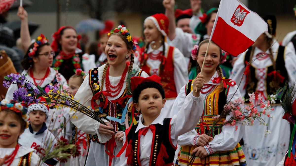 A newbie's guide to Dyngus Day in Buffalo Entertainment