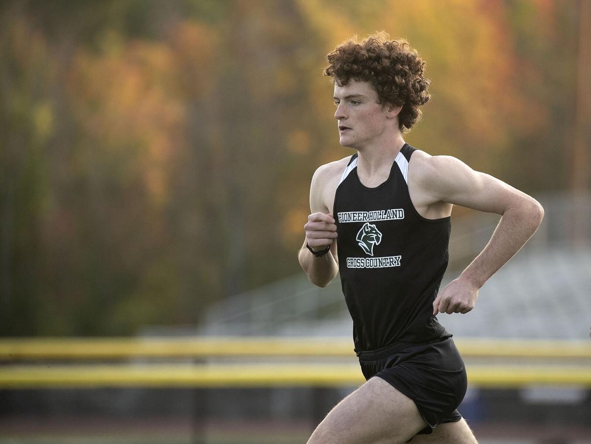 Pioneer/Holland Cross Country Brody Jones