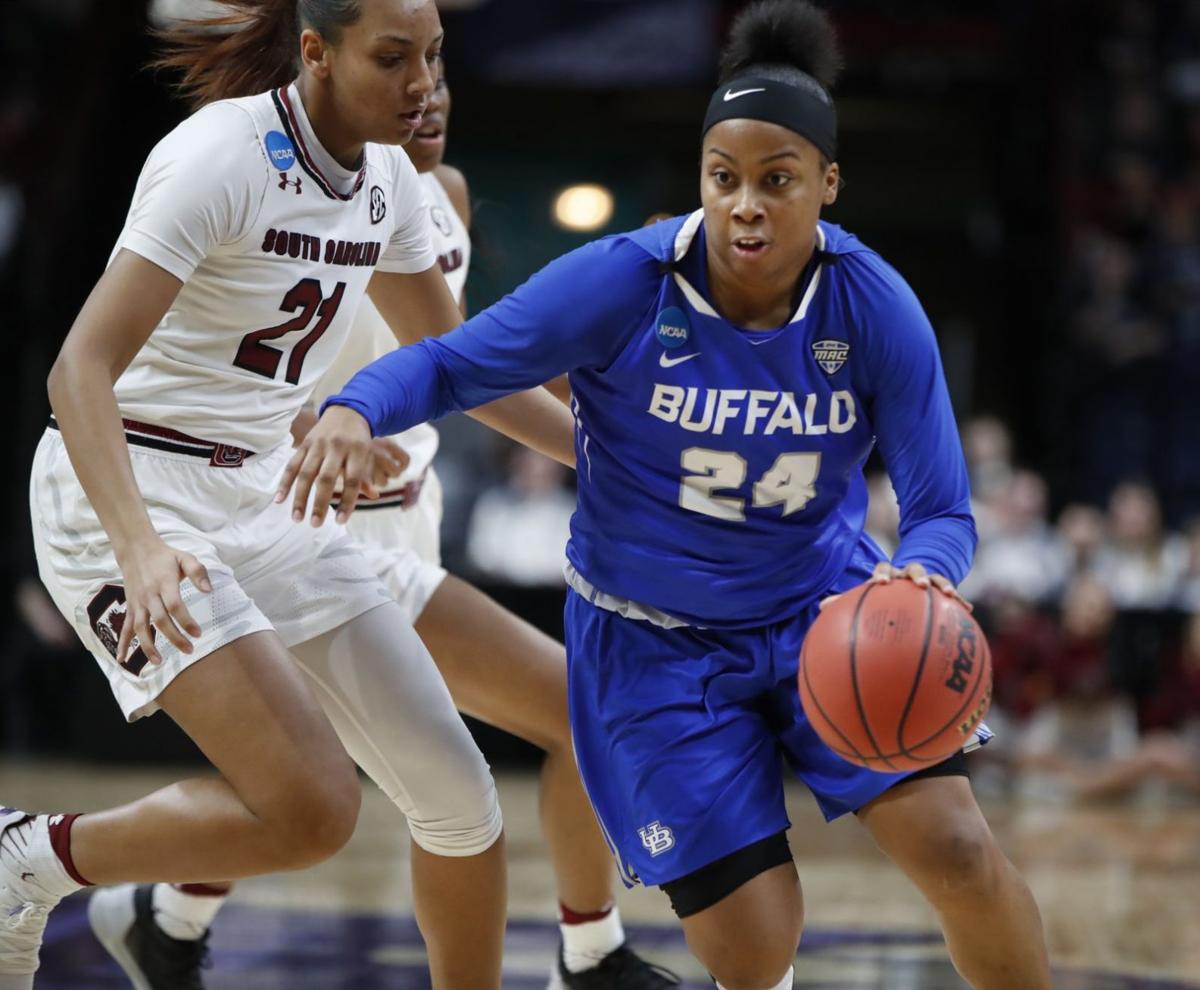 Ub Moves Football Basketball Shows To Cw23 From Ch 2 College Buffalonews Com