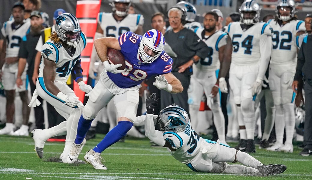 Bills swallow big cap hit to cut tight end O.J. Howard, keep Quintin  Morris, Tommy Sweeney on roster