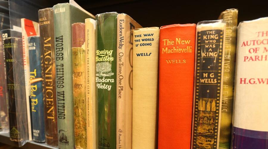 Experience This Old Editions Book Shop & Cafe