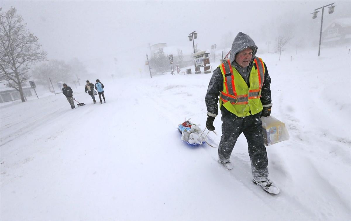The epic lakeeffect snowstorms of November 2014 Multimedia