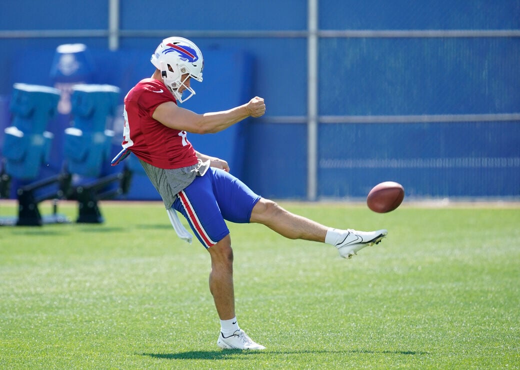 Bills rookie punter Matt Araiza wins job after release of Matt Haack