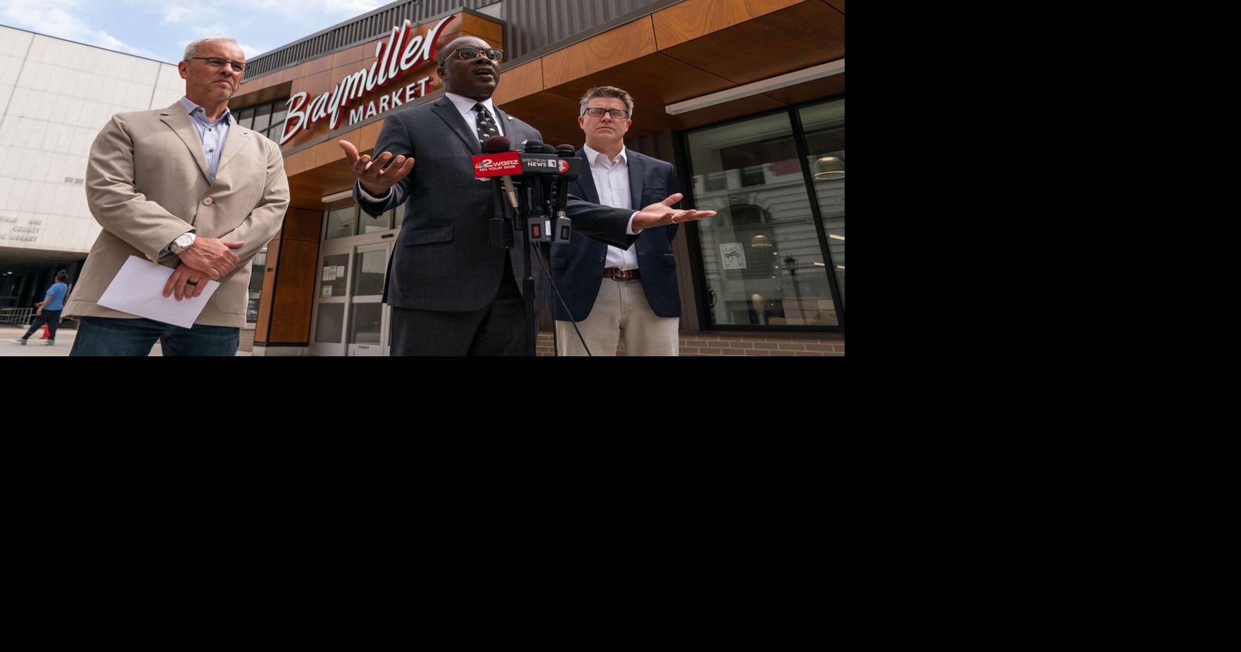 Ciminelli offers $500,000 to Braymiller Market