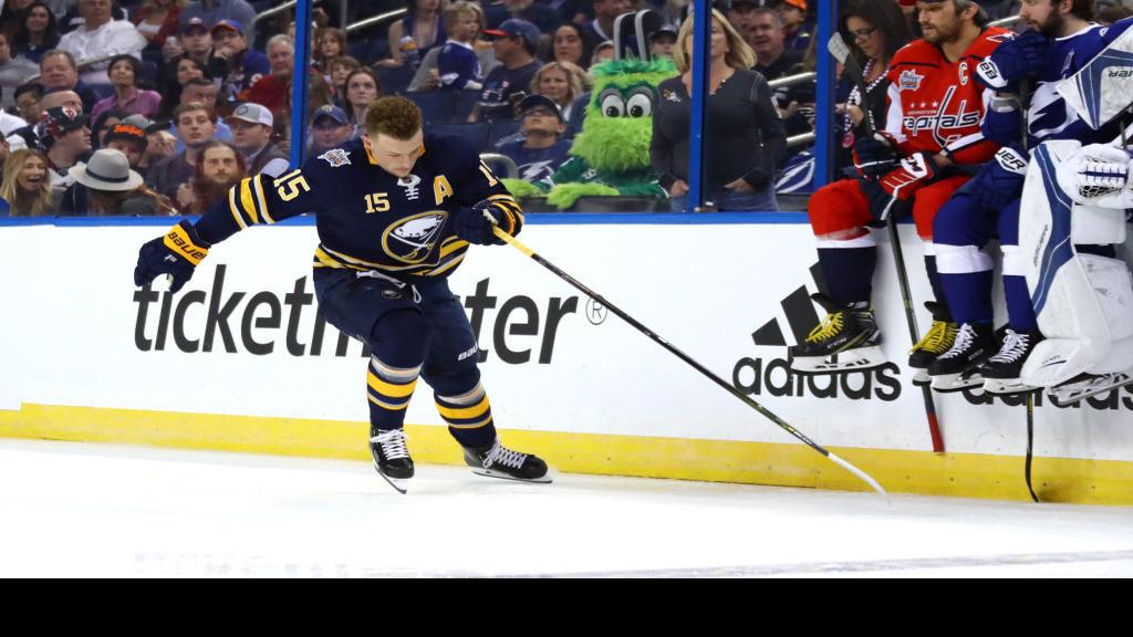 Jack Eichel In Fastest Skater Contest Jeff Skinner In Puck Control Event At All Star Skills Challenge Buffalo Sabres News Buffalonews Com