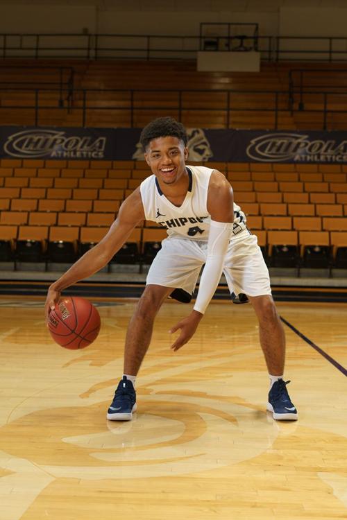 Recruiting Trail Brings Keishawn Brewton Back To Ub Basketball