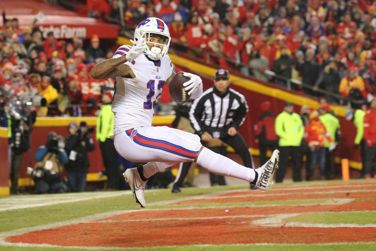 Bills receiver Gabriel Davis receives key to city in his hometown of  Sanford, Fla.