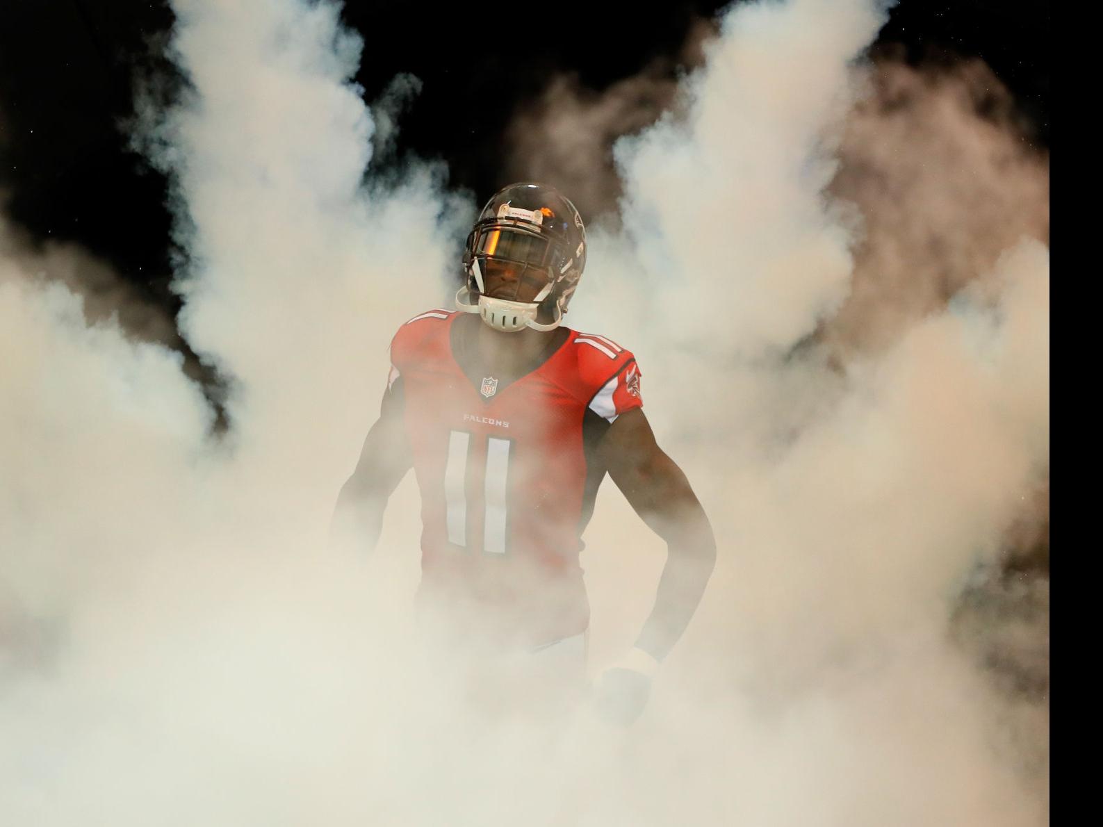 Jerry Sullivan Falcons Julio Jones Makes The Nfl S Top Offense Run Buffalo Bills News Nfl Buffalonews Com