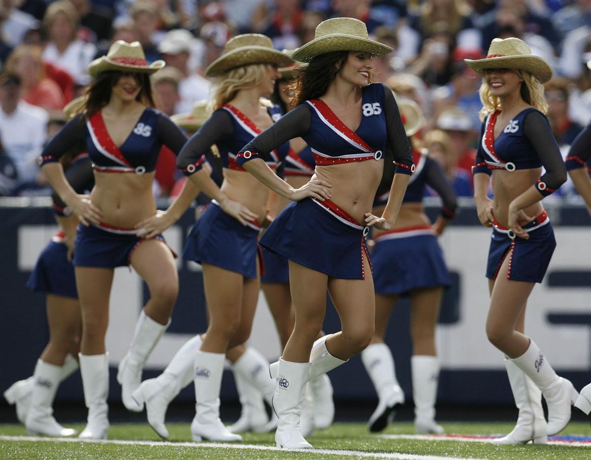 Decades of Buffalo Jills cheerleaders Multimedia