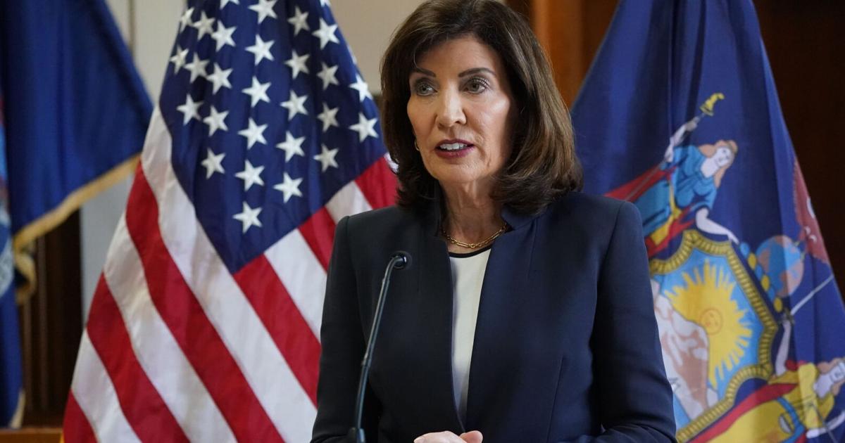 Hochul, Blakeman campaigns spare few expenses in race for governor