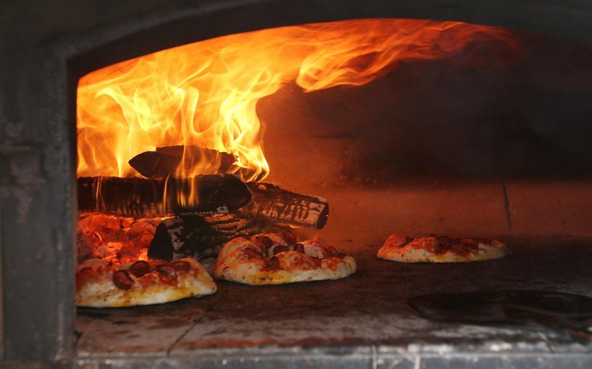 Food truck Thursdays resume at Niagara Falls Train Station