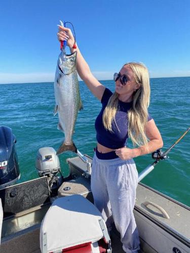 Fishing report: Larger walleye showing up in bunches in Lake Erie