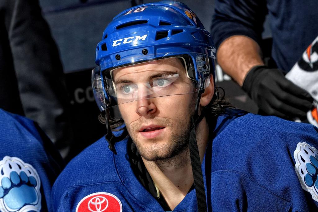 Sabres Prospect Taylor Leier S Shoulder Injury Was Life Changing Buffalo Sabres News Buffalonews Com