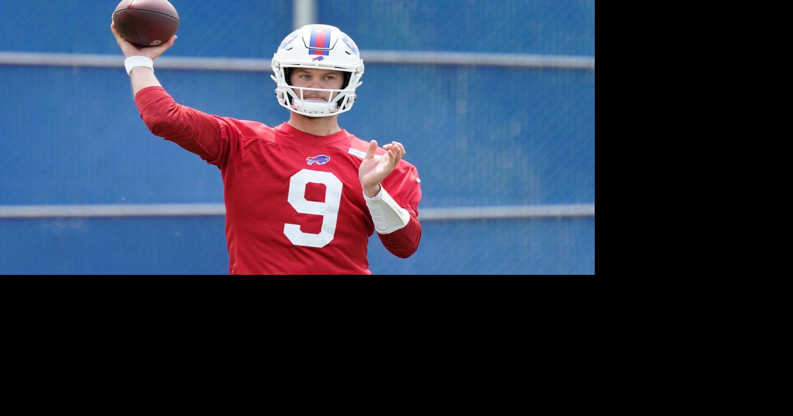 We've reached halftime. Has Kyle Allen done enough to solidify his spot as  QB2? I believe he has shown good command of the #Bills offense…