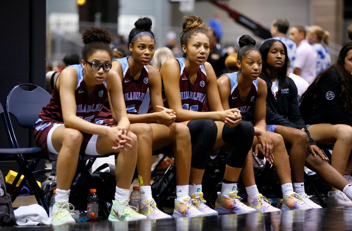 Philadelphia Belles' Amari DeBerry at Nike Elite Youth Basketball tourney