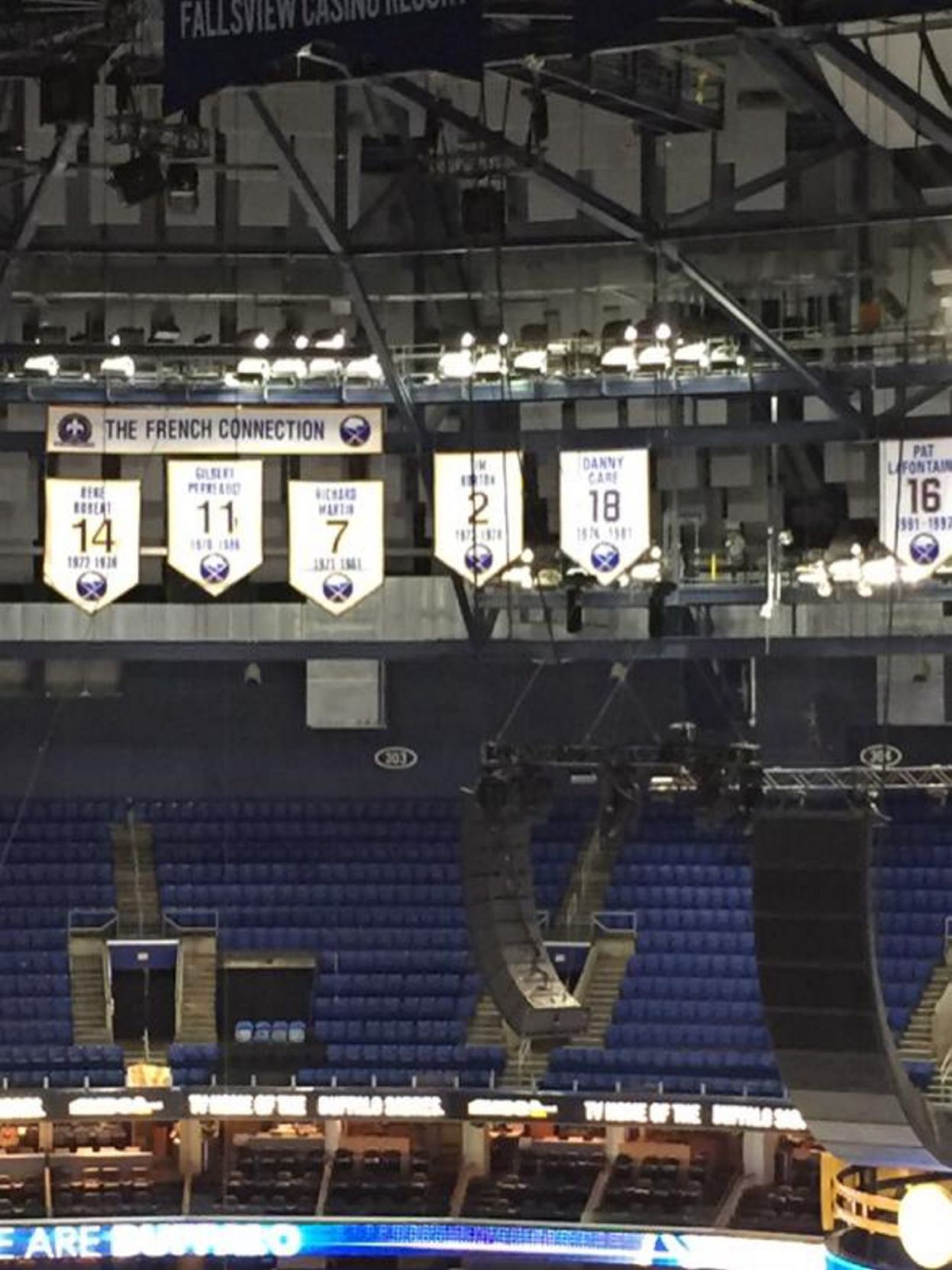 buffalo sabres retired numbers