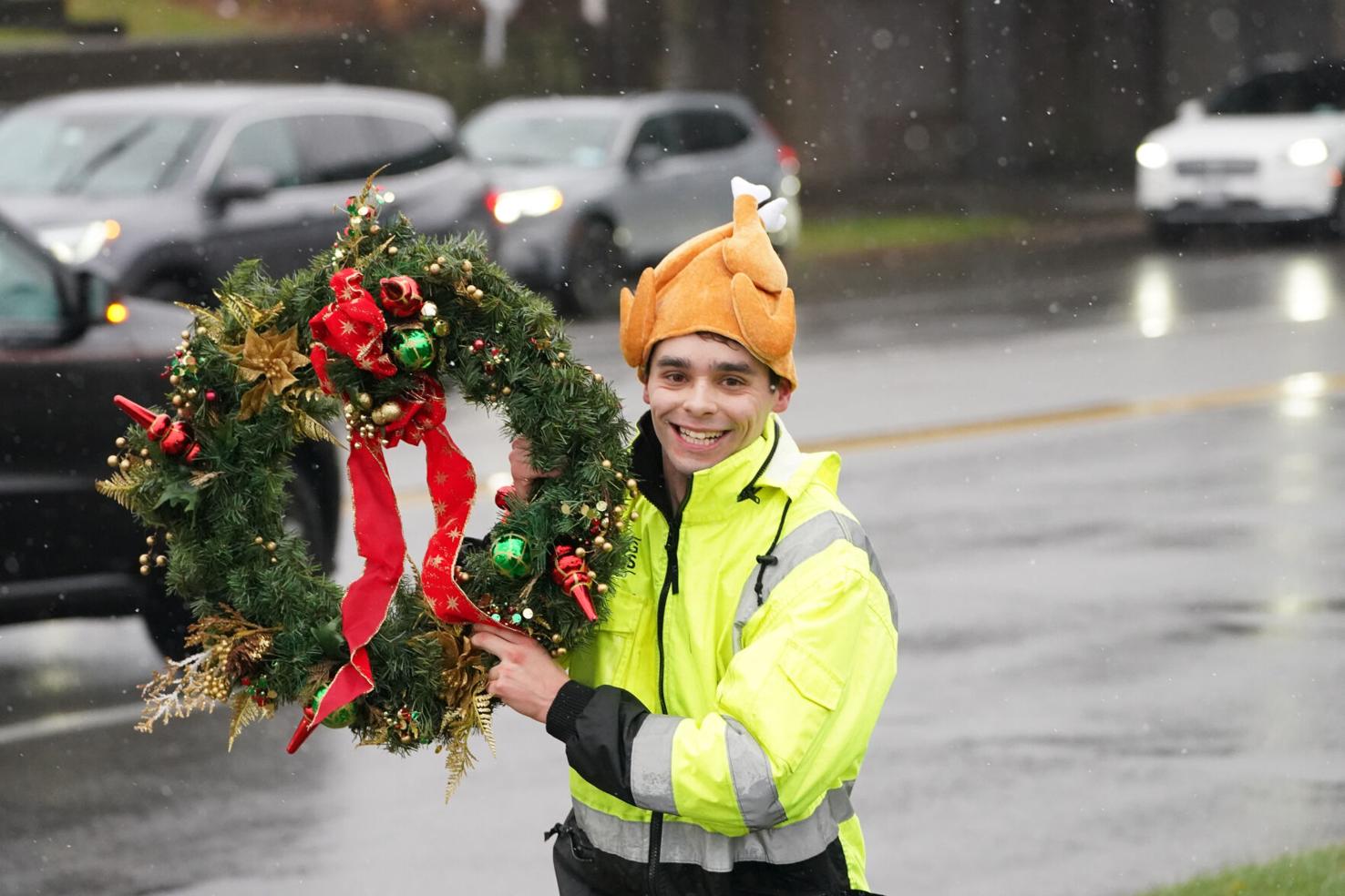Photos Runners continue Thanksgiving tradition at 129th annual YMCA