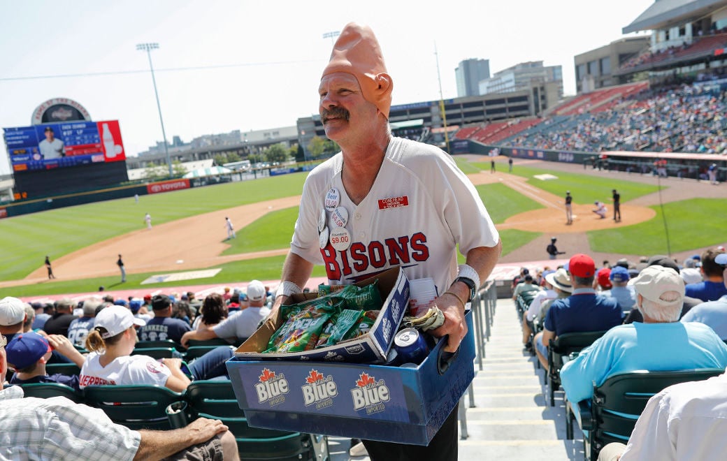 Earl of Bud to appear at Bisons Hockey Night game