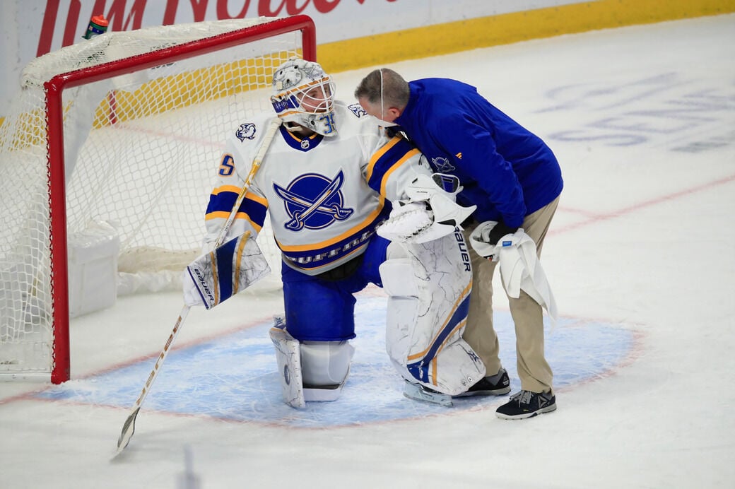 Bruins goalie Linus Ullmark makes remarkable history with shutout