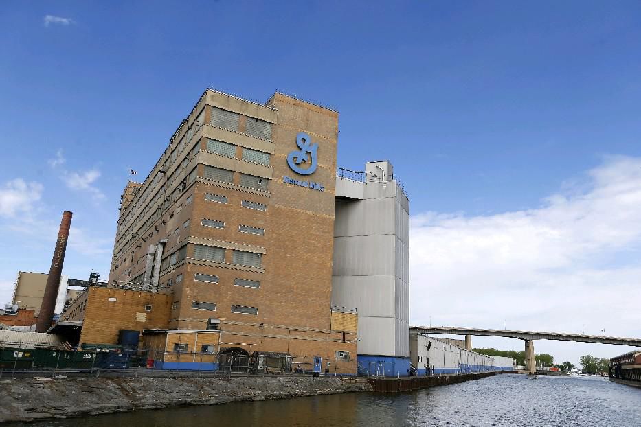 CSX puts brakes on rail service cutback at General Mills plant