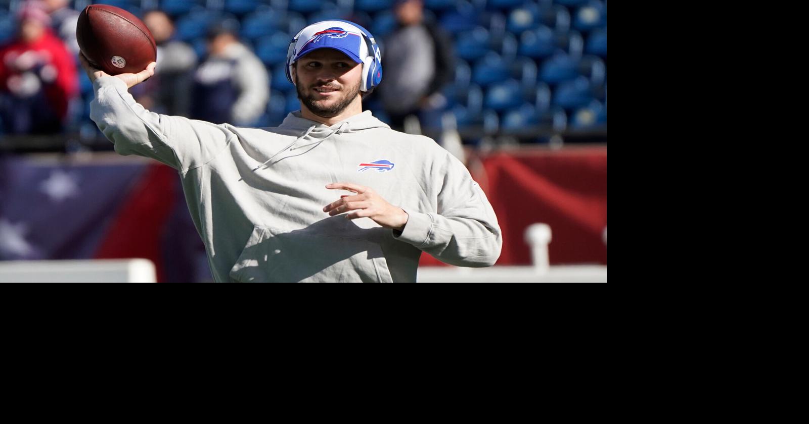 Photos: Buffalo Bills, fans arrive at Gillette Stadium for battle with ...