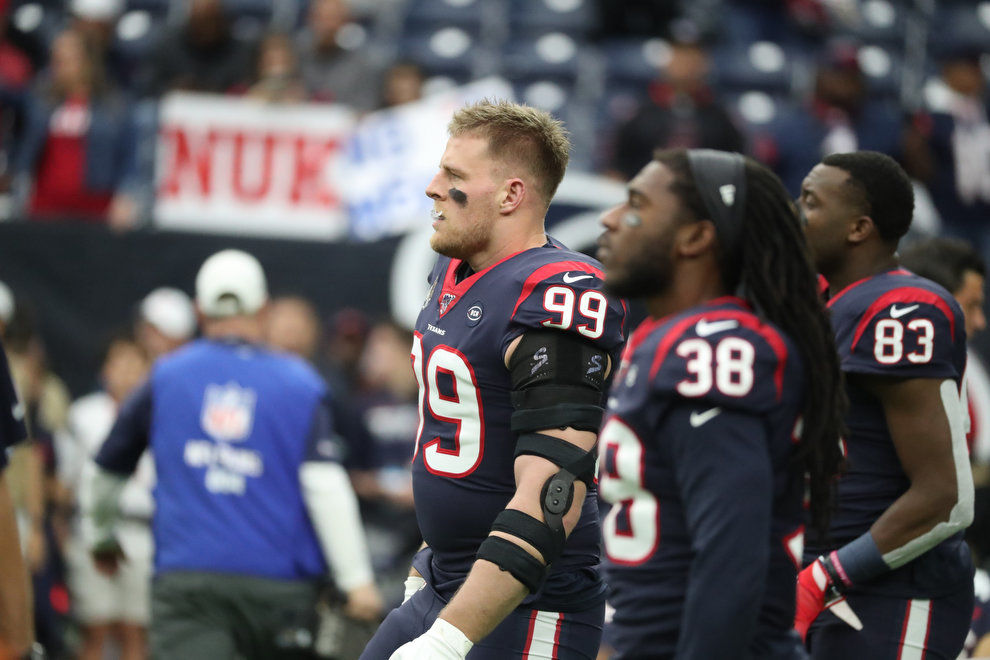 Defensive end JJ Watt looks good in his new Cardinals gear